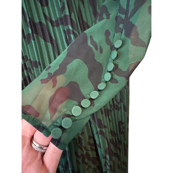 Self-Portrait Green Black Leopard Print Pleated Chiffon Maxi Dress Sz 4 Evening - Picture 9 of 9